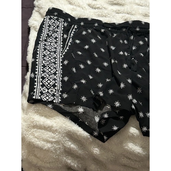 Old Navy Womens Black & White Drawstring Elastic Waist Lounge Shorts Size XL - Picture 4 of 5